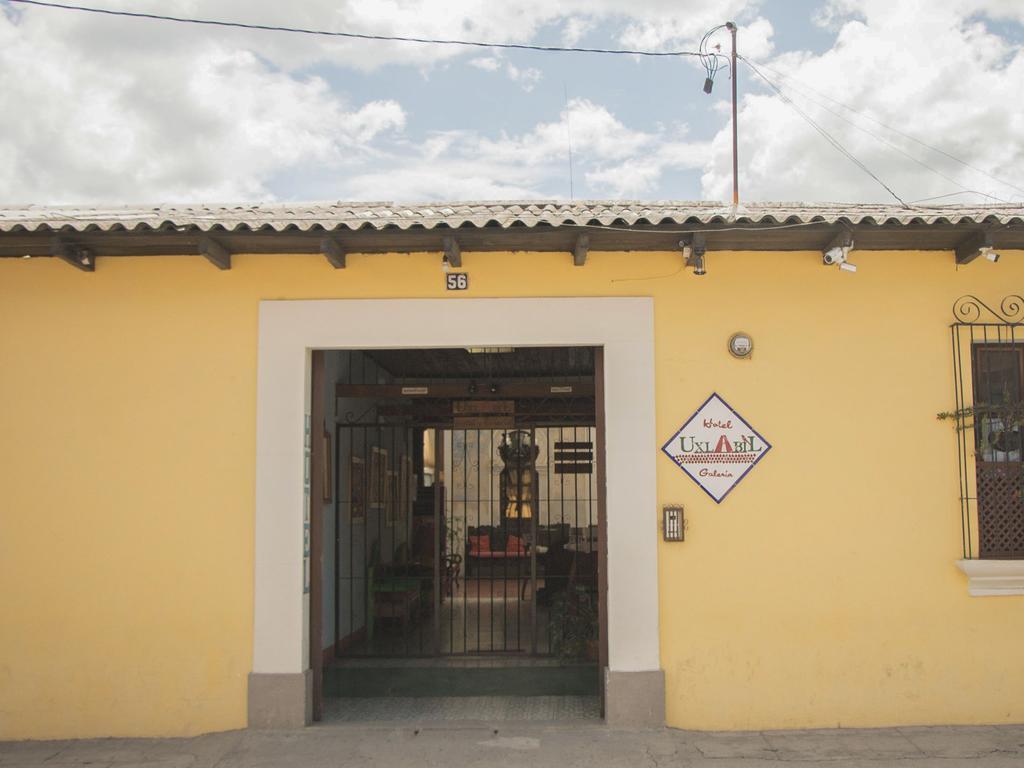 Hotel Y Galeria Uxlabil 危地马拉安地瓜 外观 照片